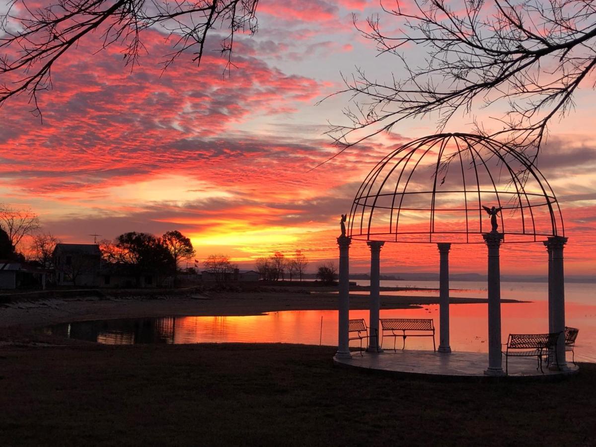 Oasis Lake Buchanan Bluffton Luaran gambar