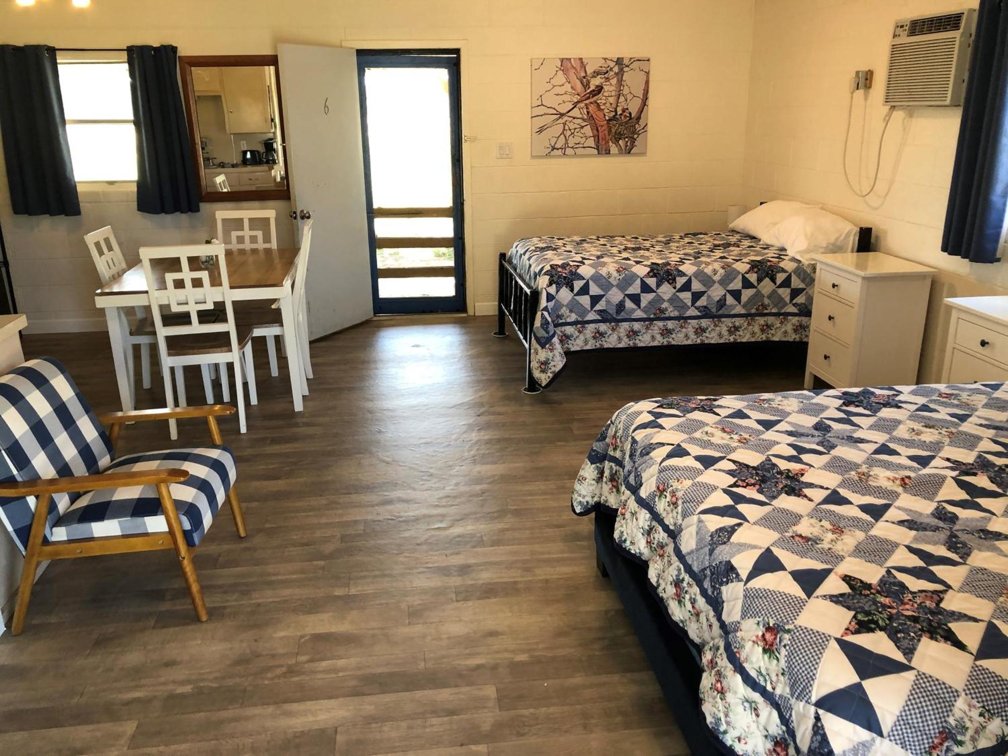 Oasis Lake Buchanan Bluffton Luaran gambar